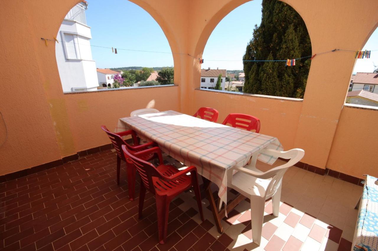 Apartment Medulin 7208B Экстерьер фото